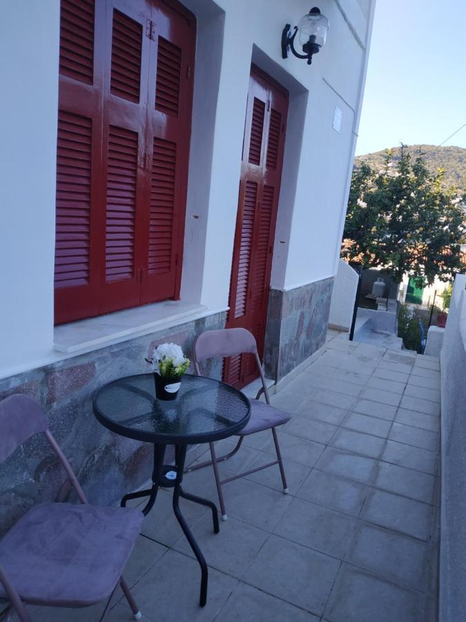Elthimia'S Apartment Poros Town Exteriér fotografie